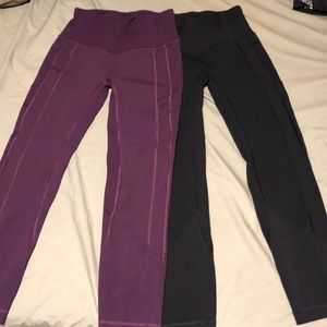 2 pair like new all the right places ll Lululemon crop leggings